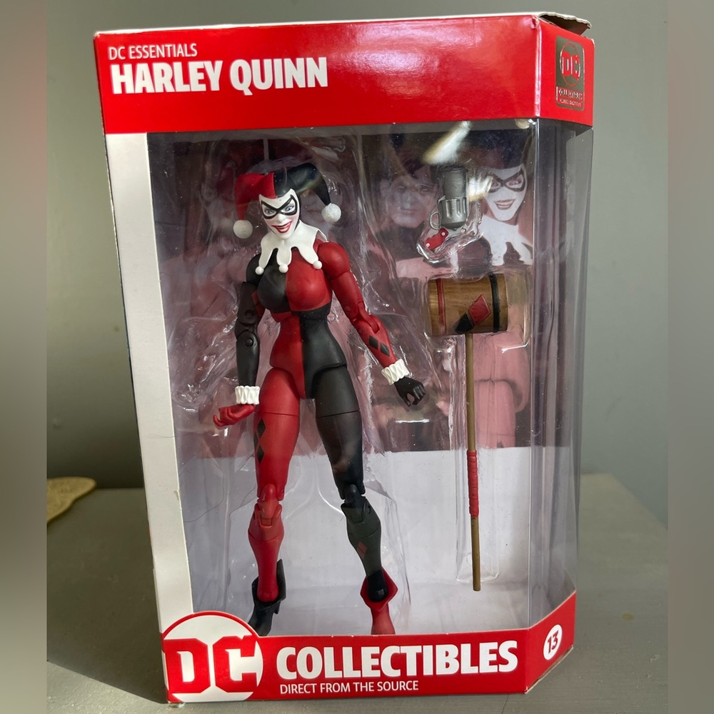 DC Collectibles Harley Quinn Figure
